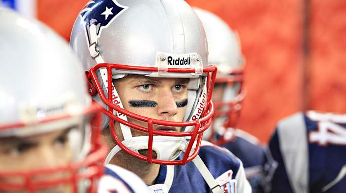 tom-brady-super-bowl-closeup-staring-ahead